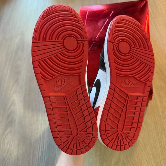 Air Jordan 1 Retro High OG Ruby - W10 - Picture 10 of 11